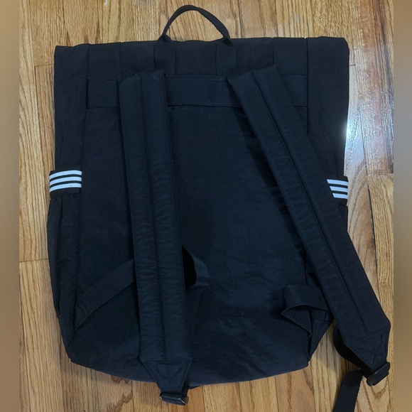 NWT New With Tags Women's Yola III Adidas Backpack SAME DAY SHIP - Picture 2 of 2